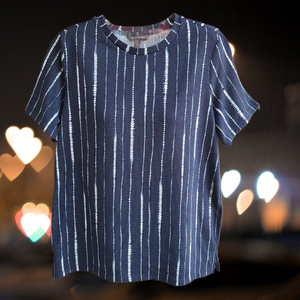 Banana Republic Womens Size M Knit Top Blouse Short Sleeves Blue White